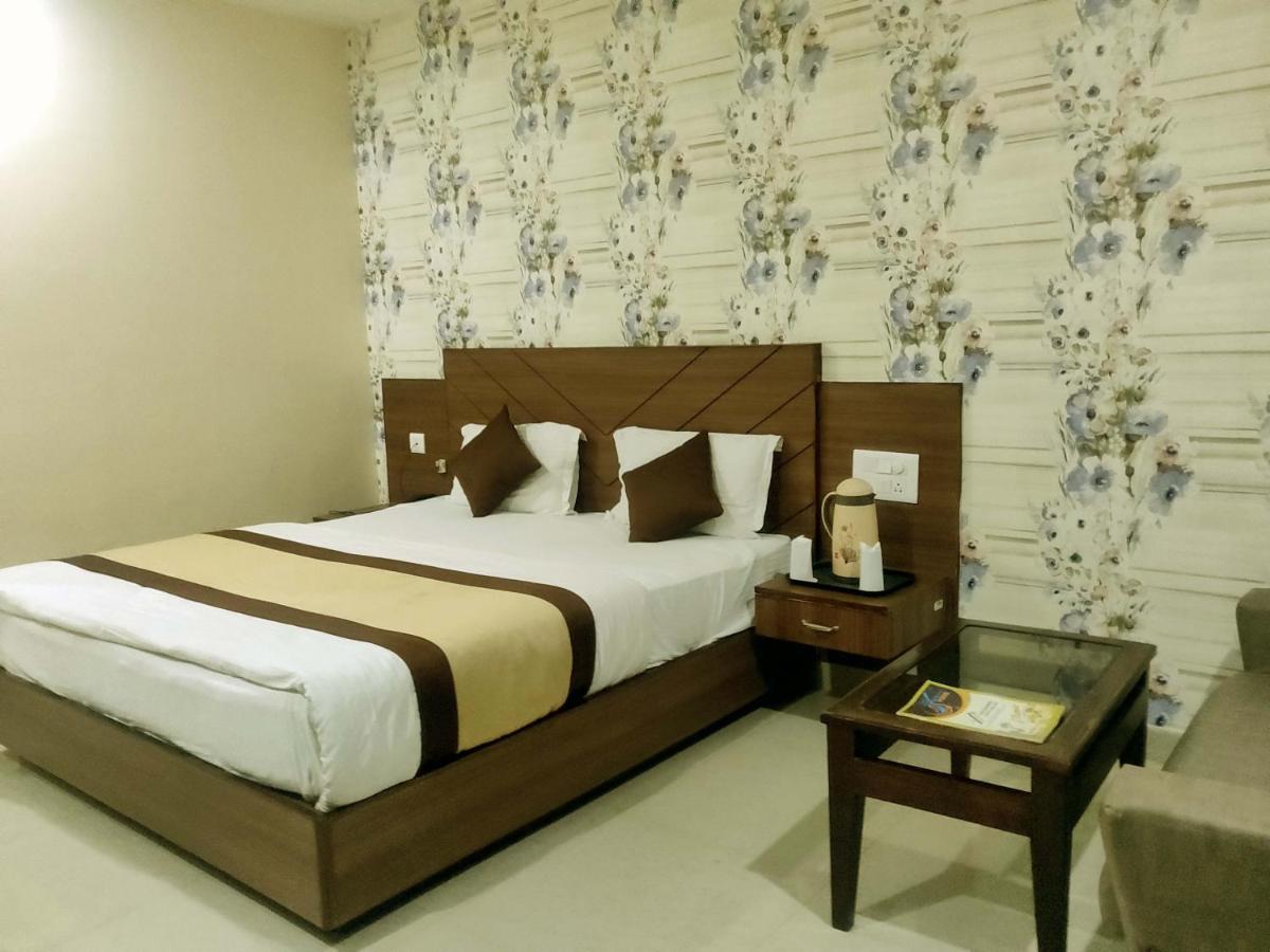 Hotel The Vaishno Devi Hills Katra  Exterior foto